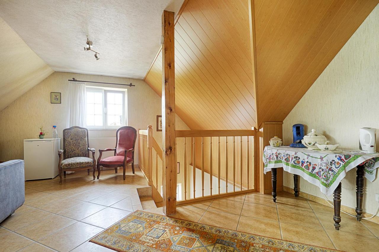 Aux Pieds Des Vignes Bed & Breakfast อิงแกร์ไซม์ ภายนอก รูปภาพ