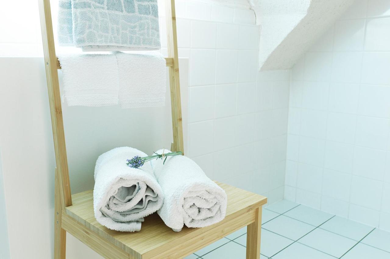 Aux Pieds Des Vignes Bed & Breakfast อิงแกร์ไซม์ ภายนอก รูปภาพ